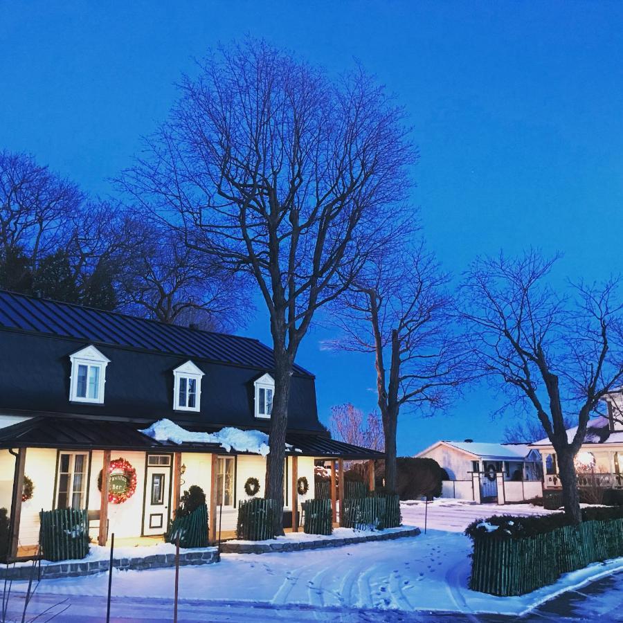 Goéliche hotel et appartement Saint-Laurent-de-l'ile d'Orleans Esterno foto