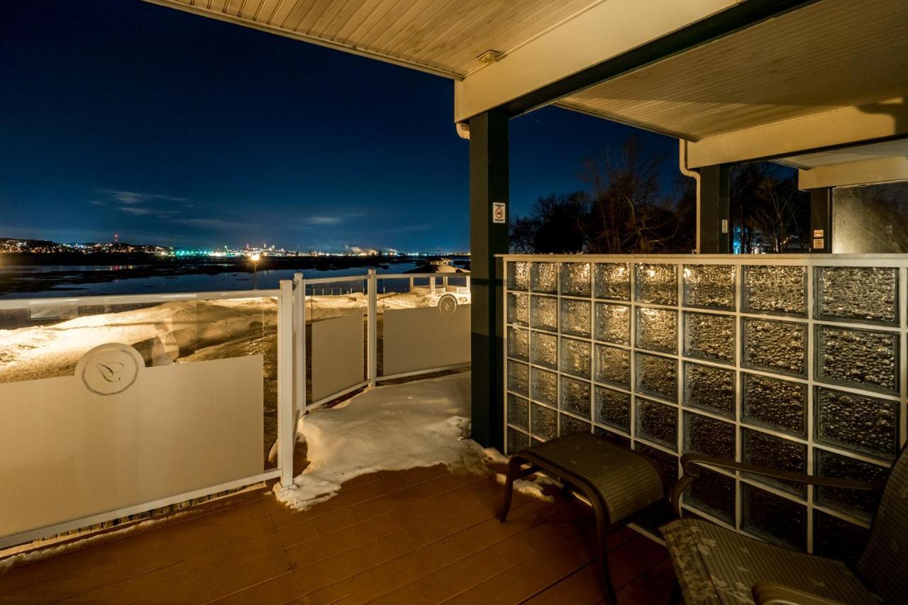 Goéliche hotel et appartement Saint-Laurent-de-l'ile d'Orleans Esterno foto