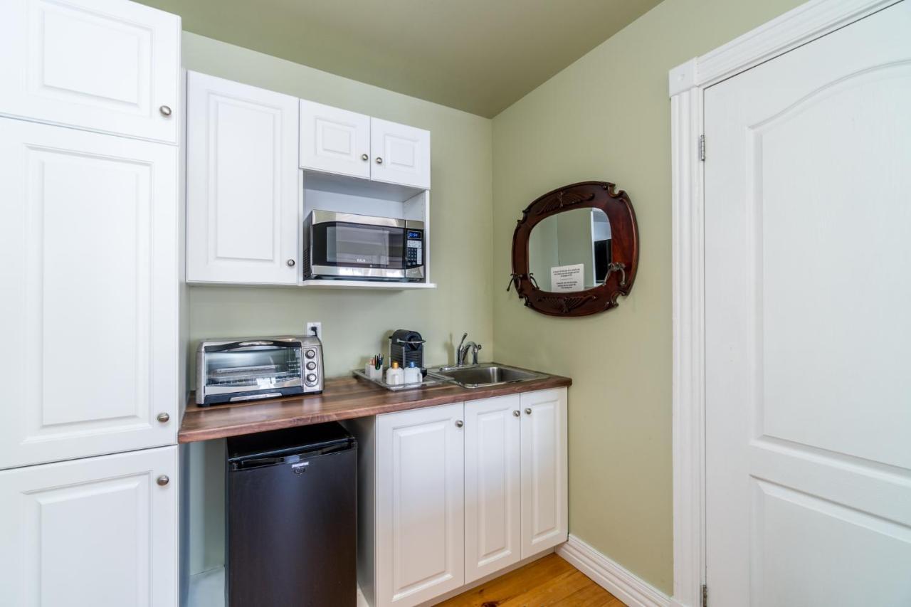 Goéliche hotel et appartement Saint-Laurent-de-l'ile d'Orleans Esterno foto